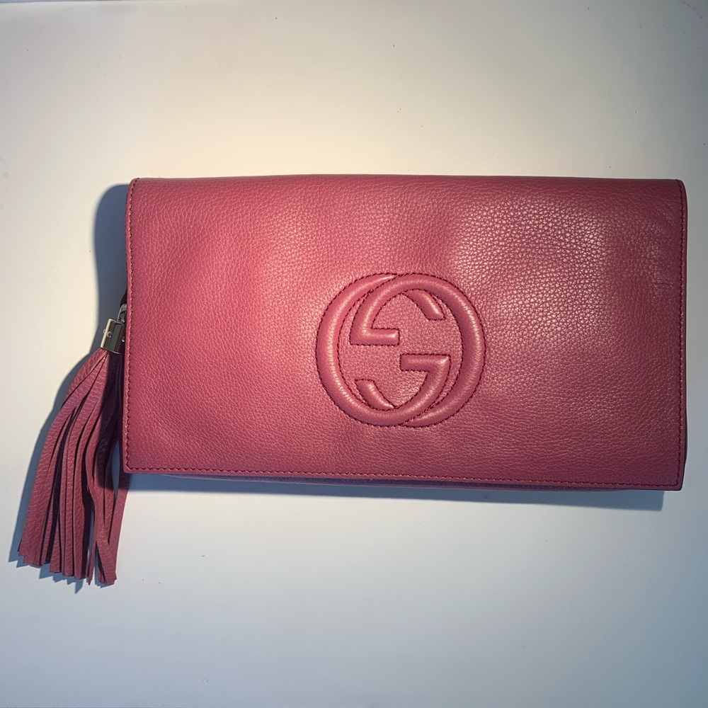 GUCCI Fuchsia Magenta Pink Leather Soho Clutch Bag